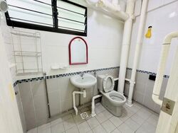 Blk 212 Yishun Palm Spring (Yishun), HDB 5 Rooms #568915671